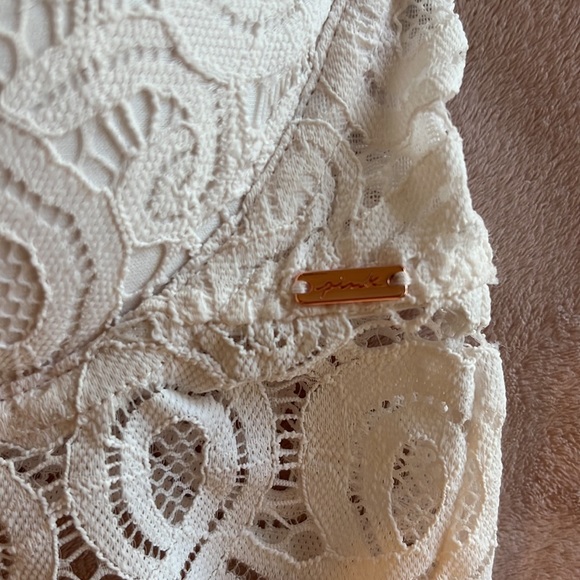 Victoria’s Secret Pink White Lace Halter Push-Up Bra Size XS - Picture 2 of 7